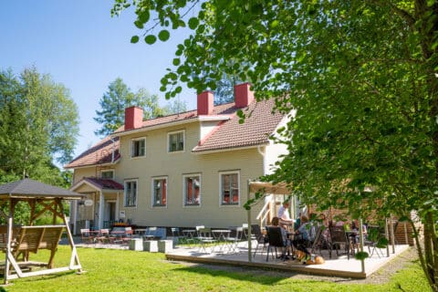 Amatin kesäkahvila sekä viini- ja oluttupa